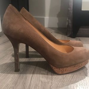 Platform pumps